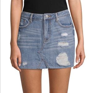 🌟NWT🌟 Vigoss Distressed Denim Skirt